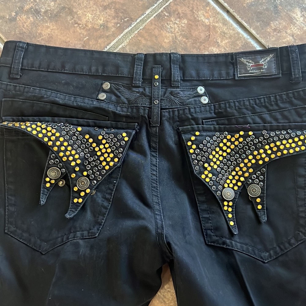 Robin’s Jeans - Picture 3 of 6